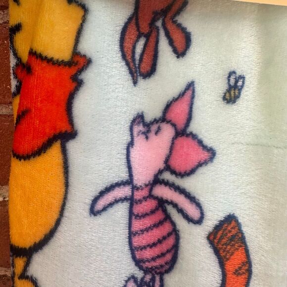 Disney Winnie The Pooh Silk Touch Throw Blanket 50”x70” Explorer Pooh NEW - Picture 3 of 5